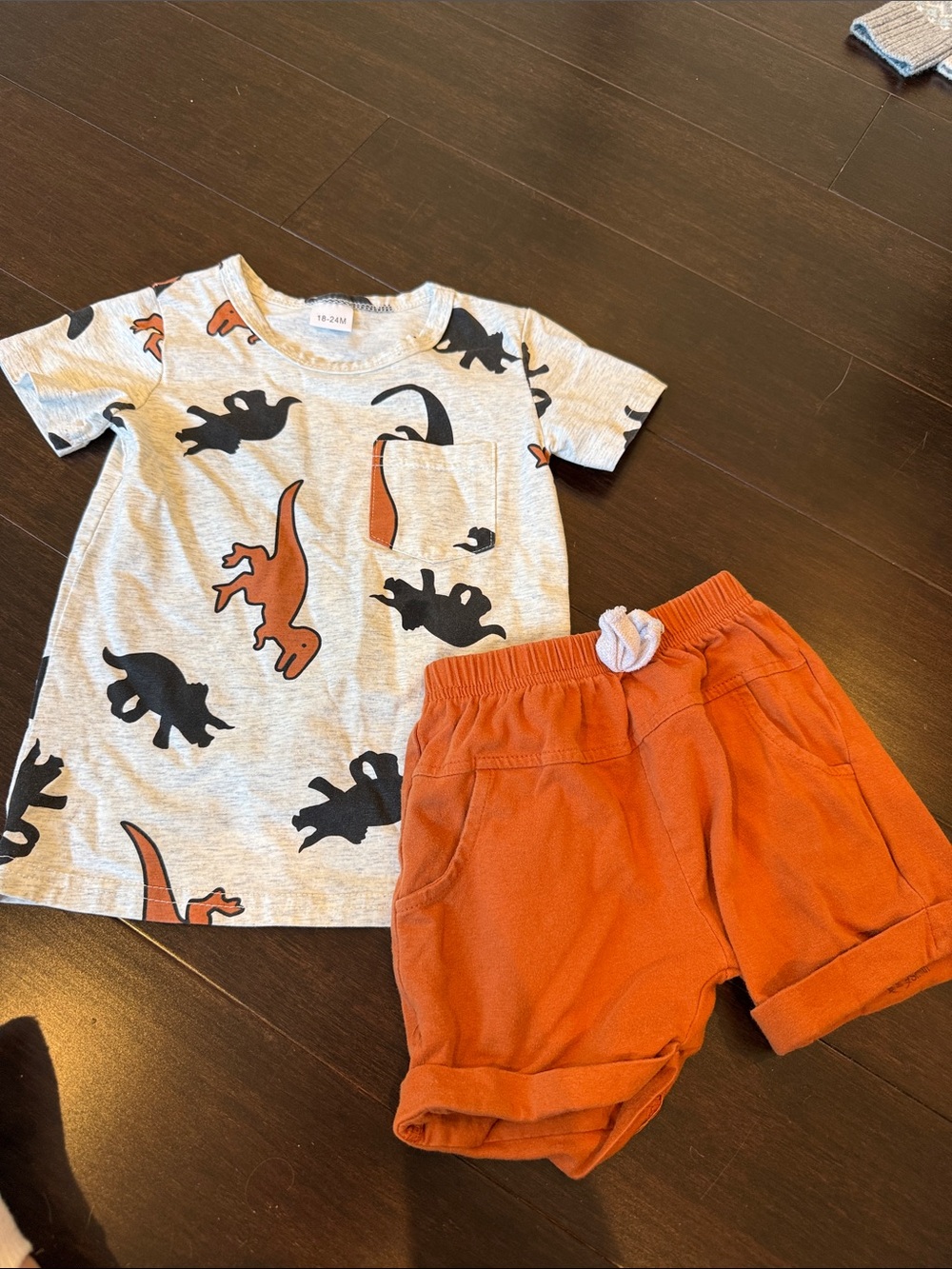 Kids Dinosaur Print Tee & Orange Shorts Set - Unbranded